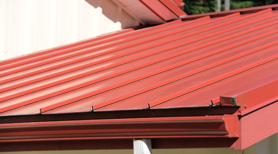 Gutter Debris Removal in Le Sueur, MN